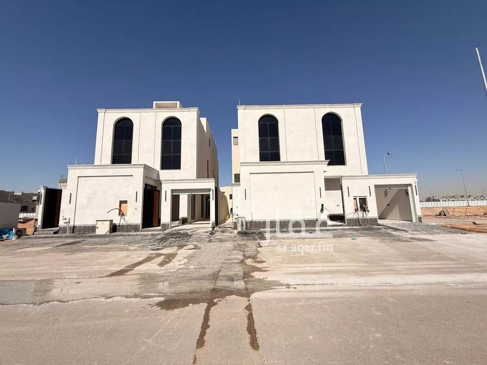 فيلا 7 غرف في الرمال 2