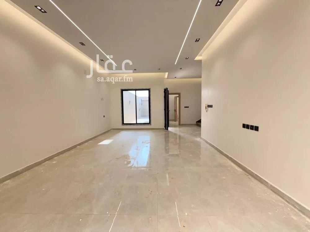 فيلا 5 غرف في القادسية 2