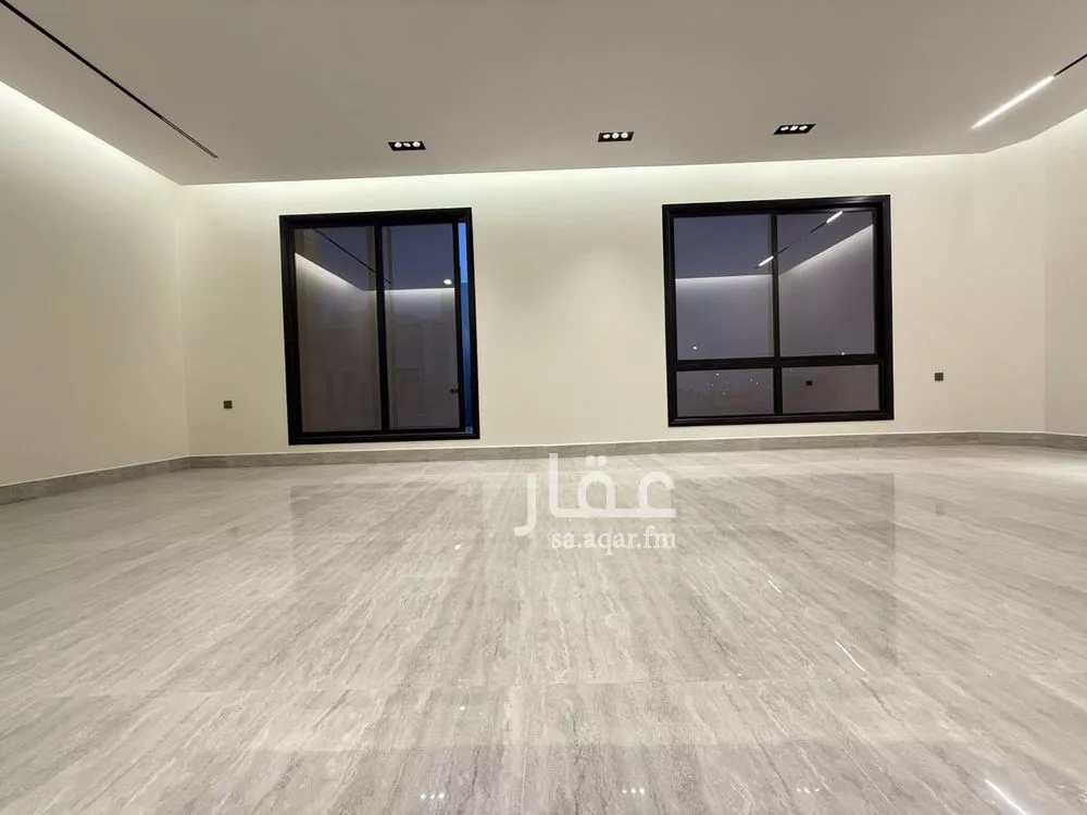 فيلا 7 غرف في الرمال 4