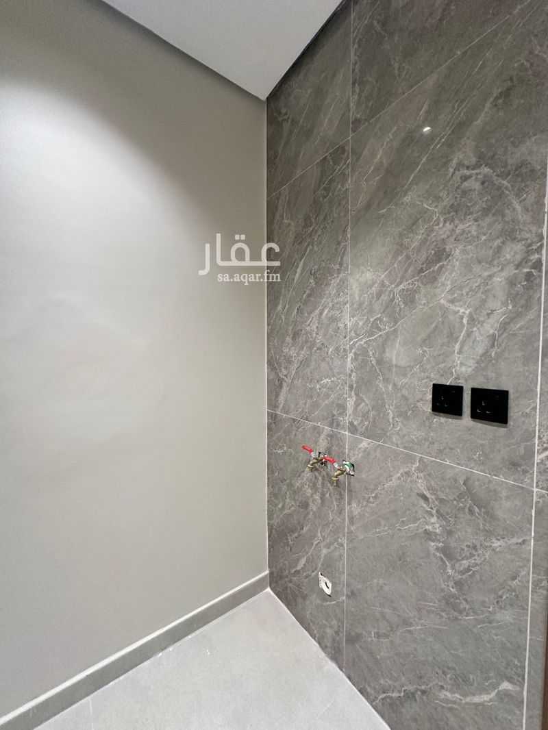 8 bedroom villa in Ishbiliyah, Eastern Province 10