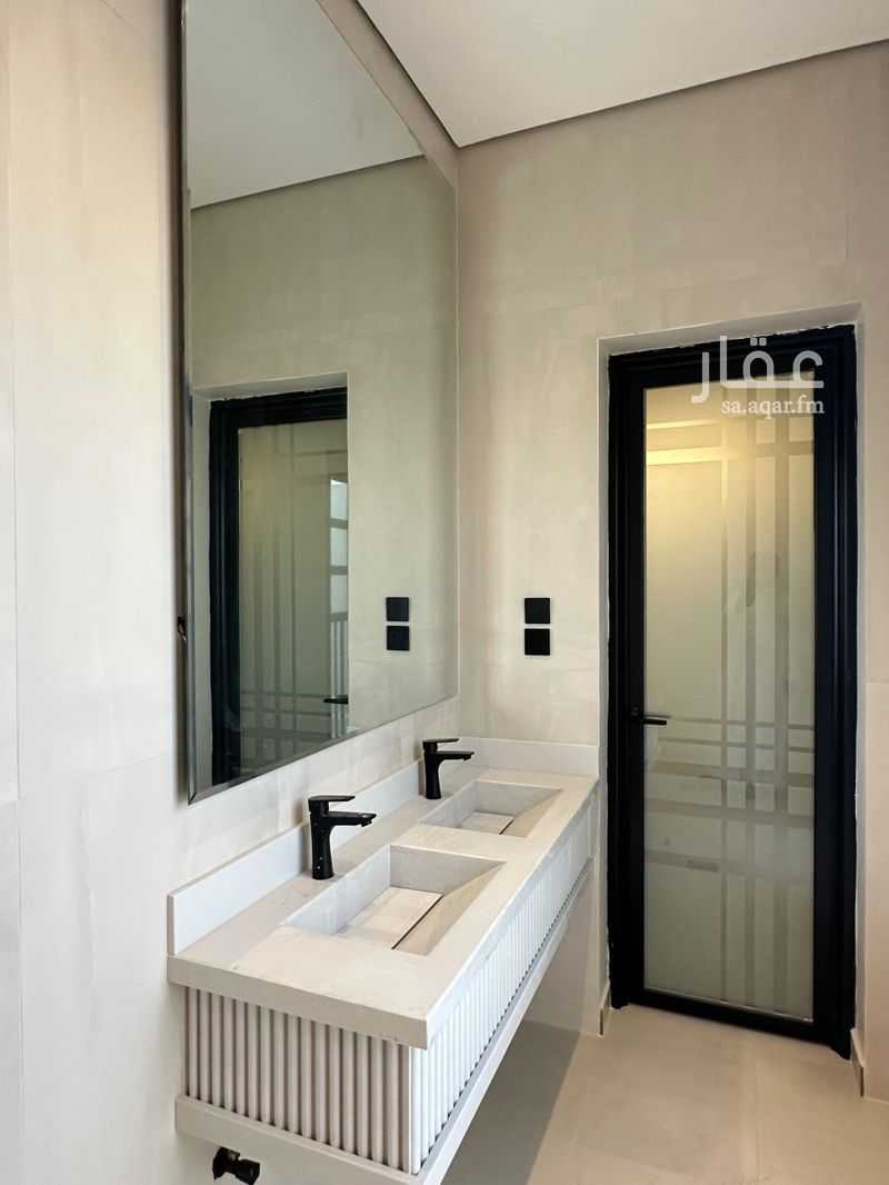 6 bedroom apartment in Ishbiliyah, Eastern Province 12