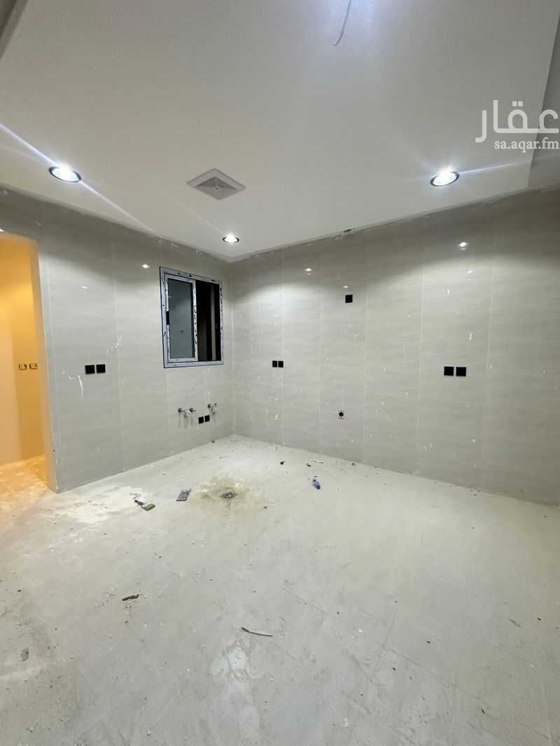 5 bedroom villa in Ishbiliyah, Eastern Province 4