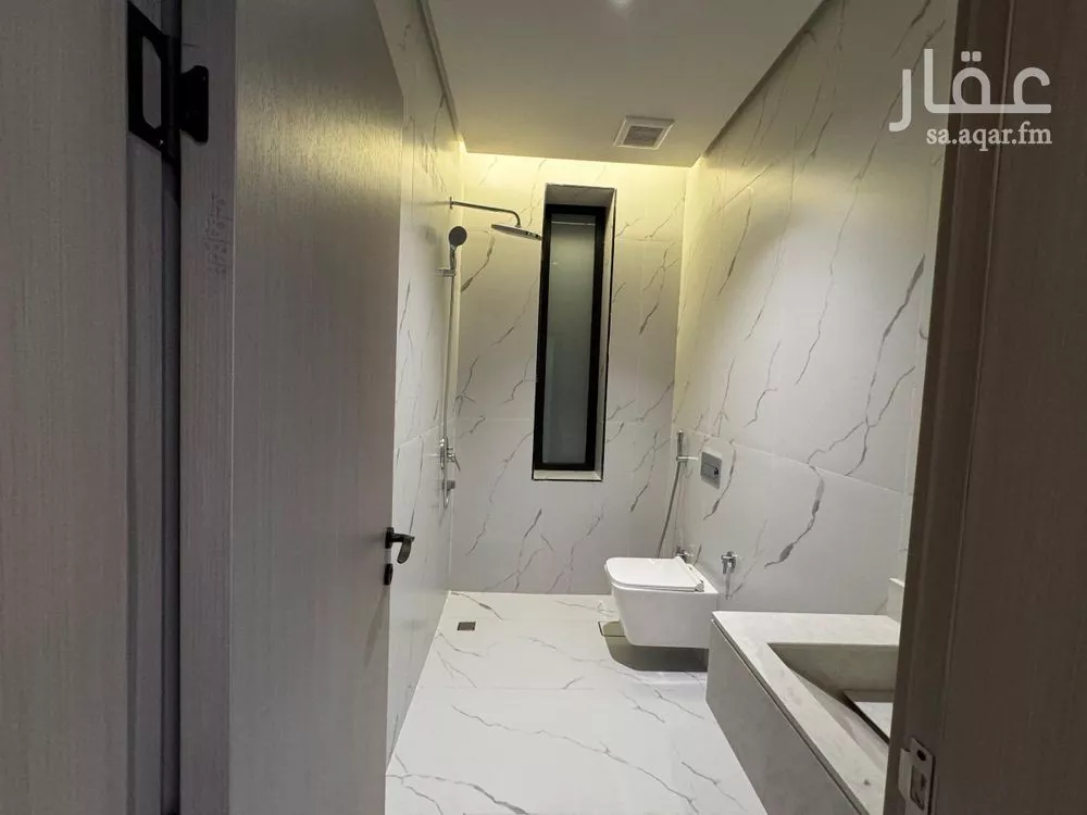 شقة 5 غرف في الشاطئ الغربي 2