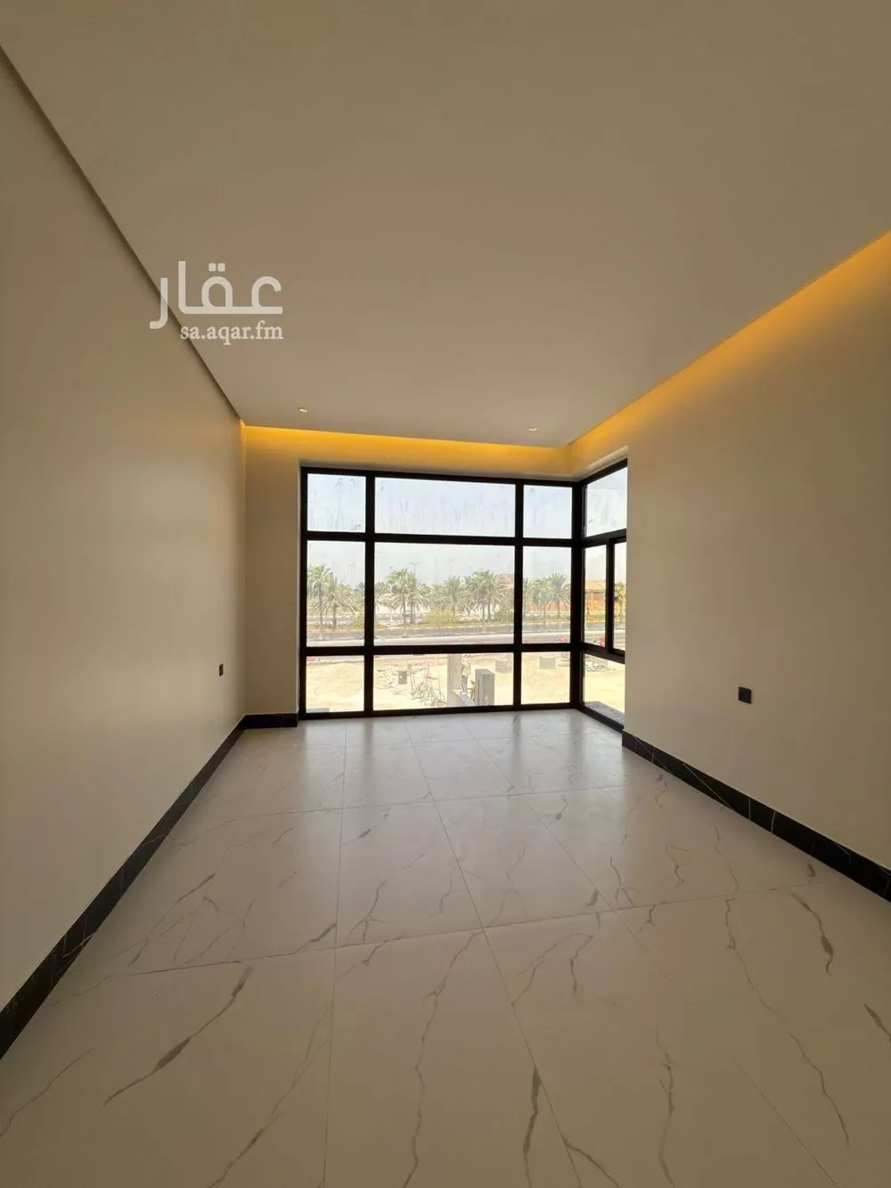 شقة 5 غرف في الشاطئ الغربي 3