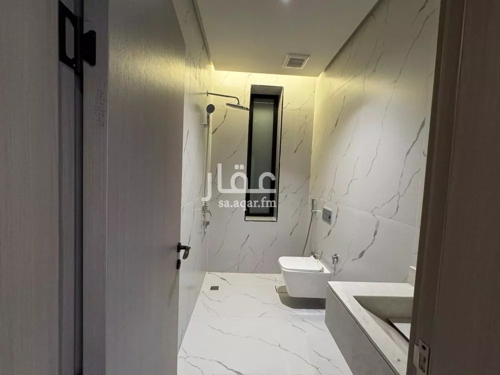 شقة 5 غرف في الشاطئ الغربي 4