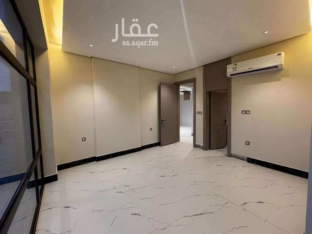 شقة 5 غرف في الشاطئ الغربي 4