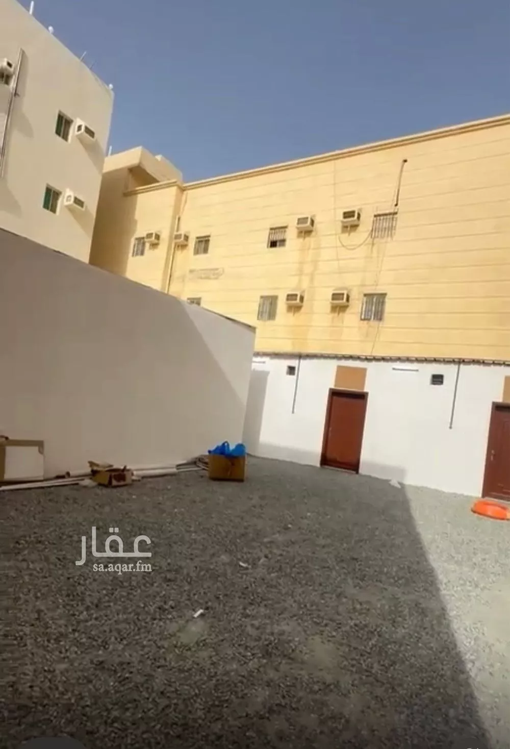 330 sqm building in Al Fadeylah 3