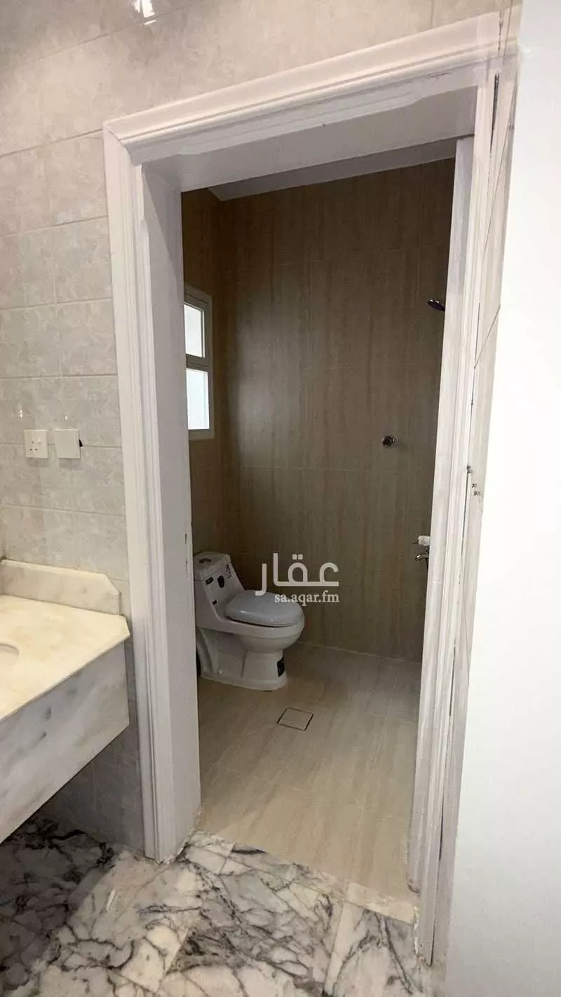 4 bedroom villa in Al Izdihar, Riyadh 18