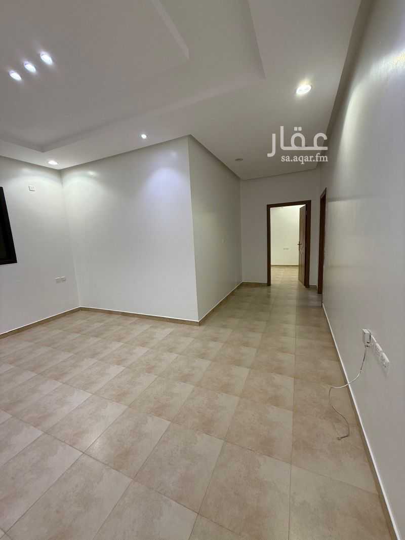 7 bedroom villa in An Nafal, Riyadh 13