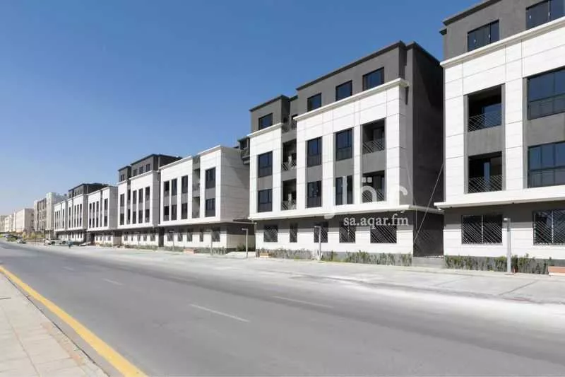 4 bedroom apartment in Al Malqa 3