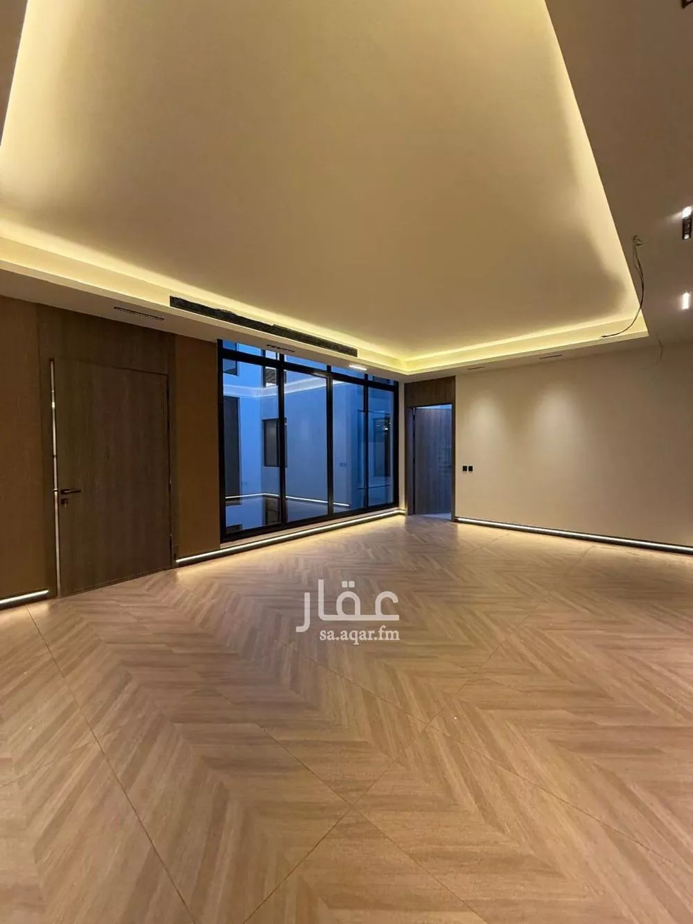 فيلا 5 غرف في الشراع 2