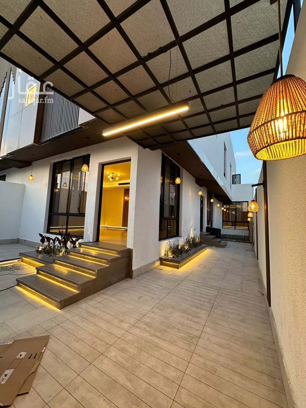 فيلا 5 غرف في الشراع 5