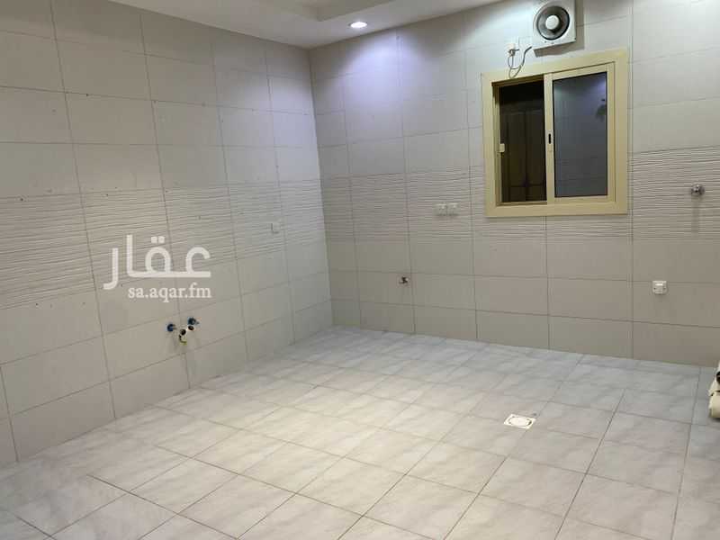 شقة 4 غرف في الياقوت، جدة 13
