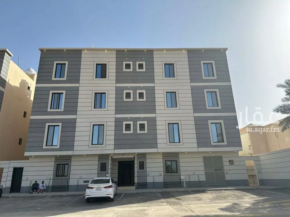 شقة 4 غرف في بدر 1