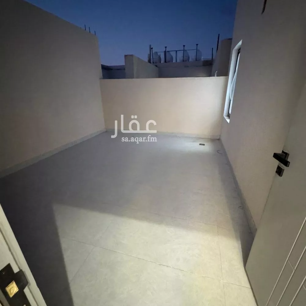 فيلا 5 غرف في بدر 5