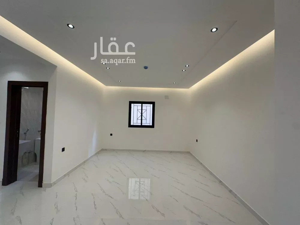 شقة 4 غرف في بدر 5