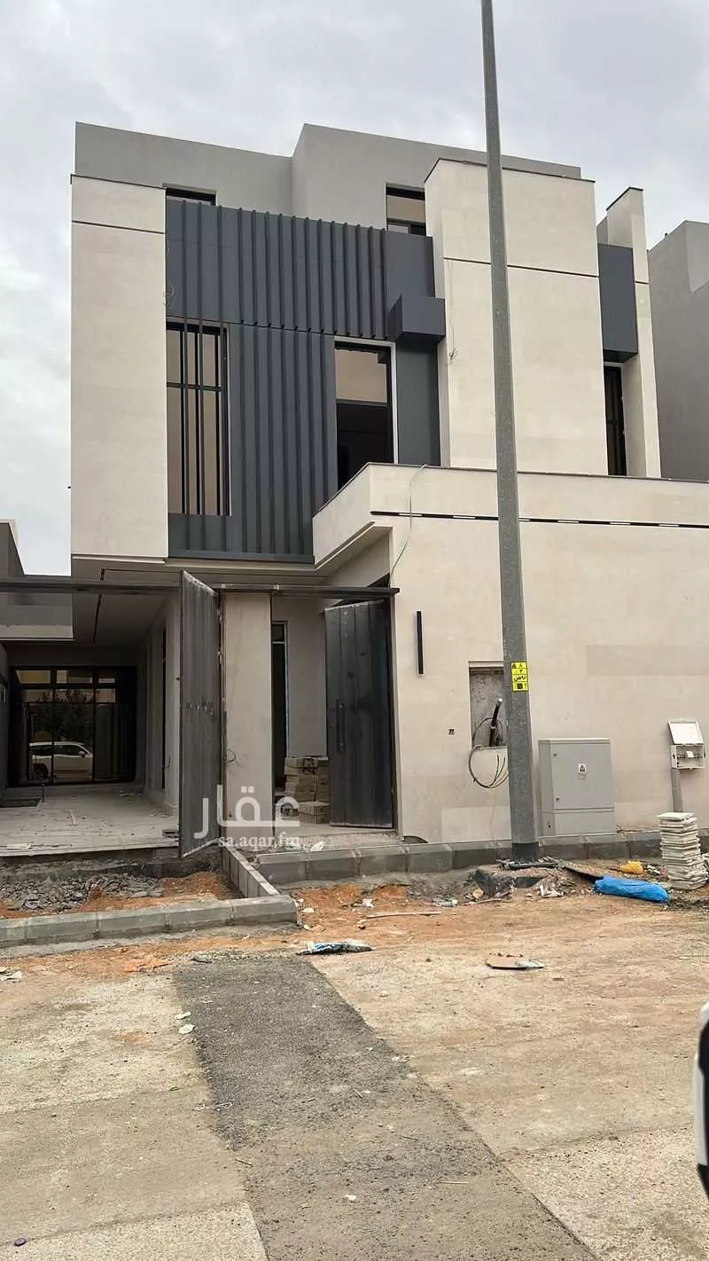 شقة 5 غرف في الجنادرية