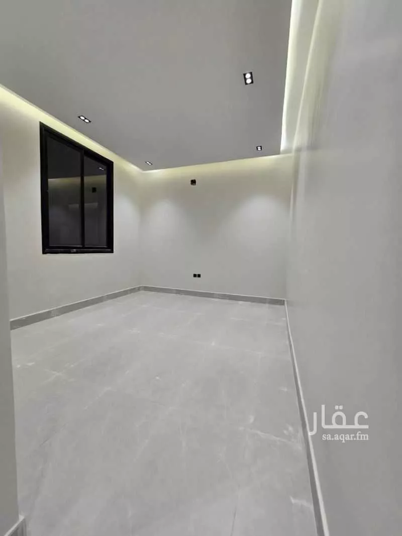 شقة 4 غرف في الرمال 4