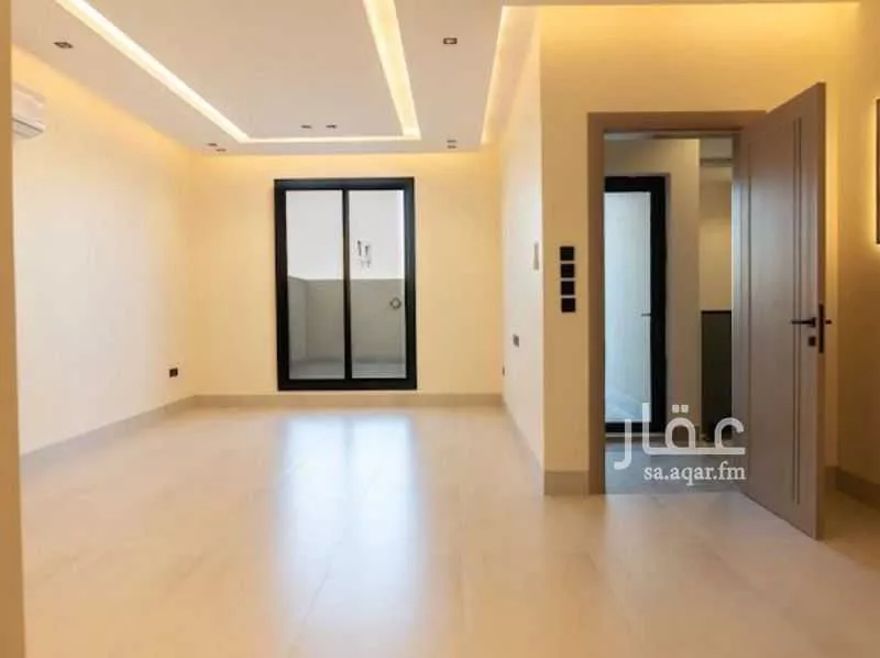 3 bedroom floor in Al Aridh 2