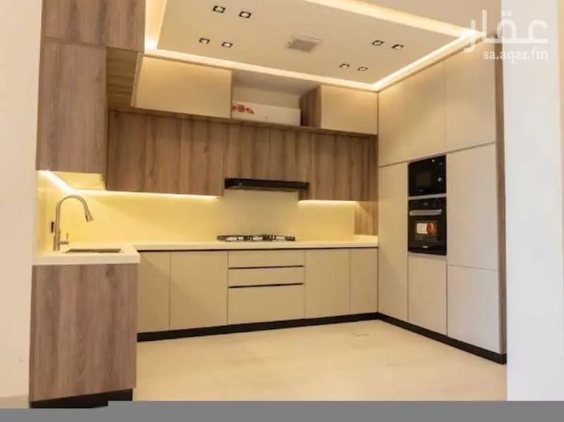 3 bedroom floor in Al Aridh 1