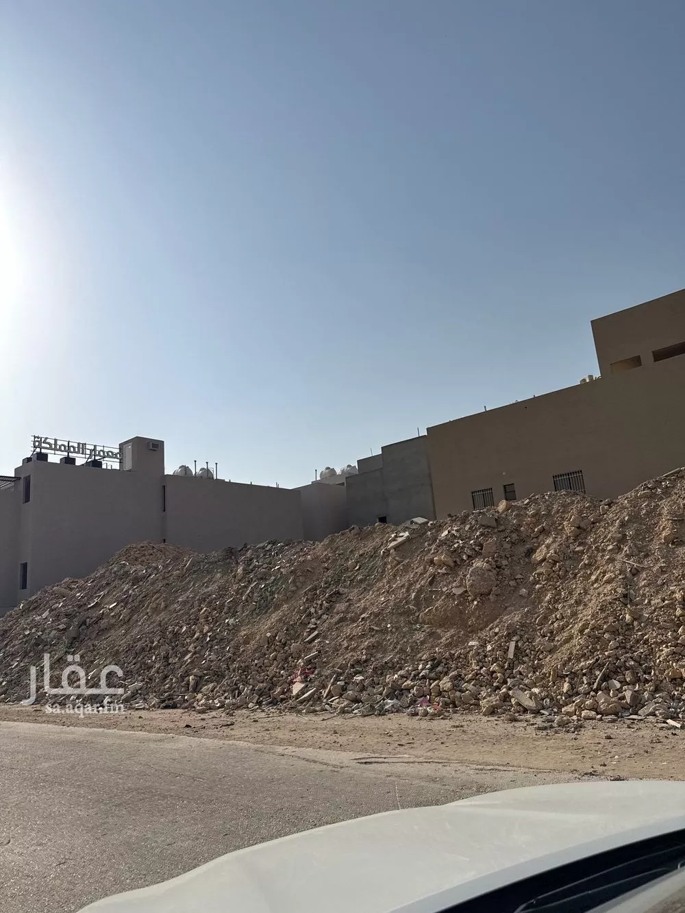 أرض 336 م² في العارض 4