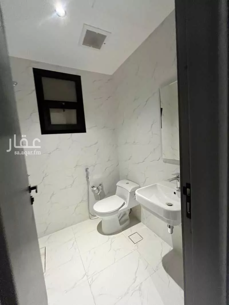 4 bedroom floor in Al Narjis 3