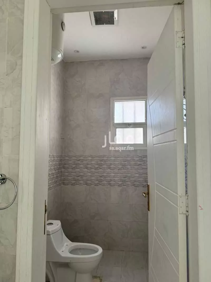 دور 3 غرف في العارض 2