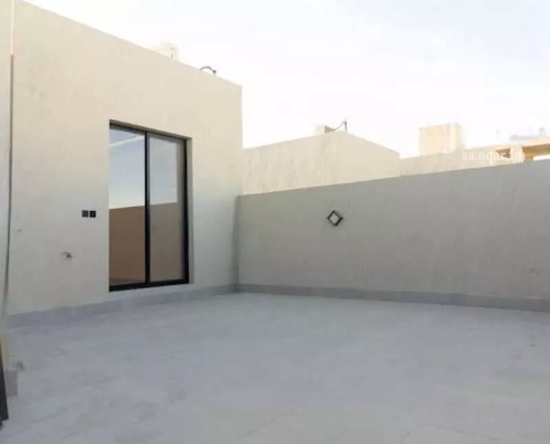 3 bedroom floor in Al Aridh 5