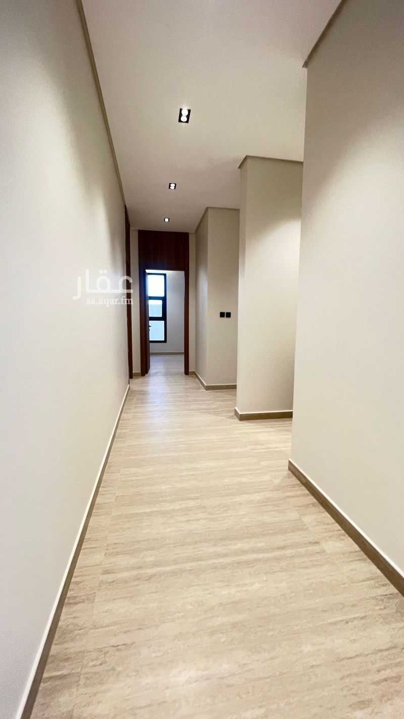 4 bedroom apartment in As Suwaidi, Riyadh 9