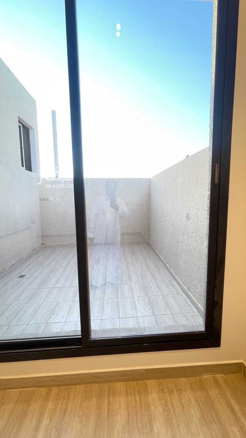 4 bedroom apartment in As Suwaidi, Riyadh 14