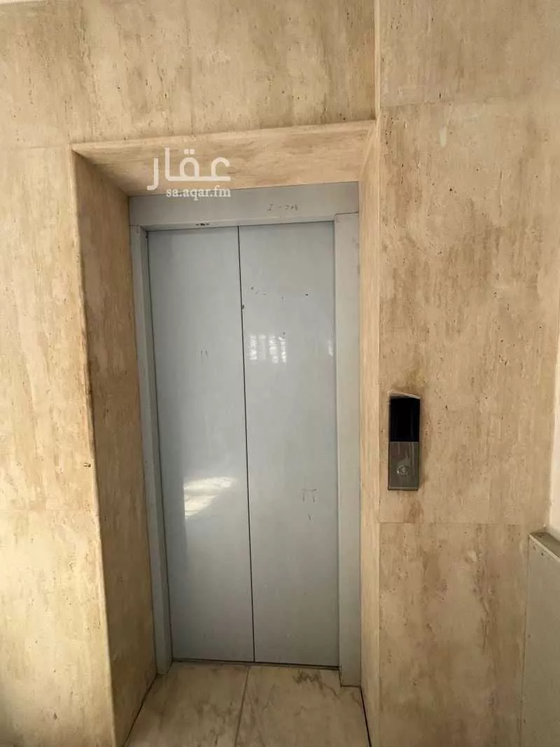 محل 4815 م² في اليرموك 2