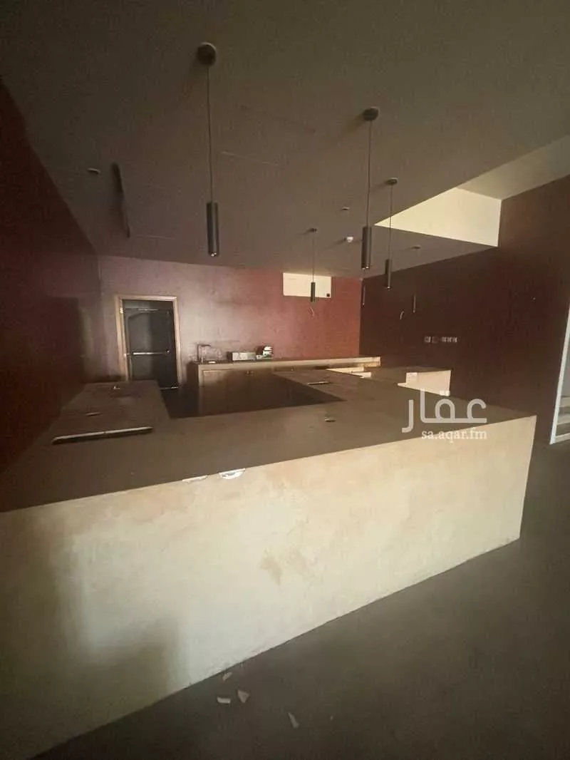 4815 sqm shop in Al Yarmouk 3