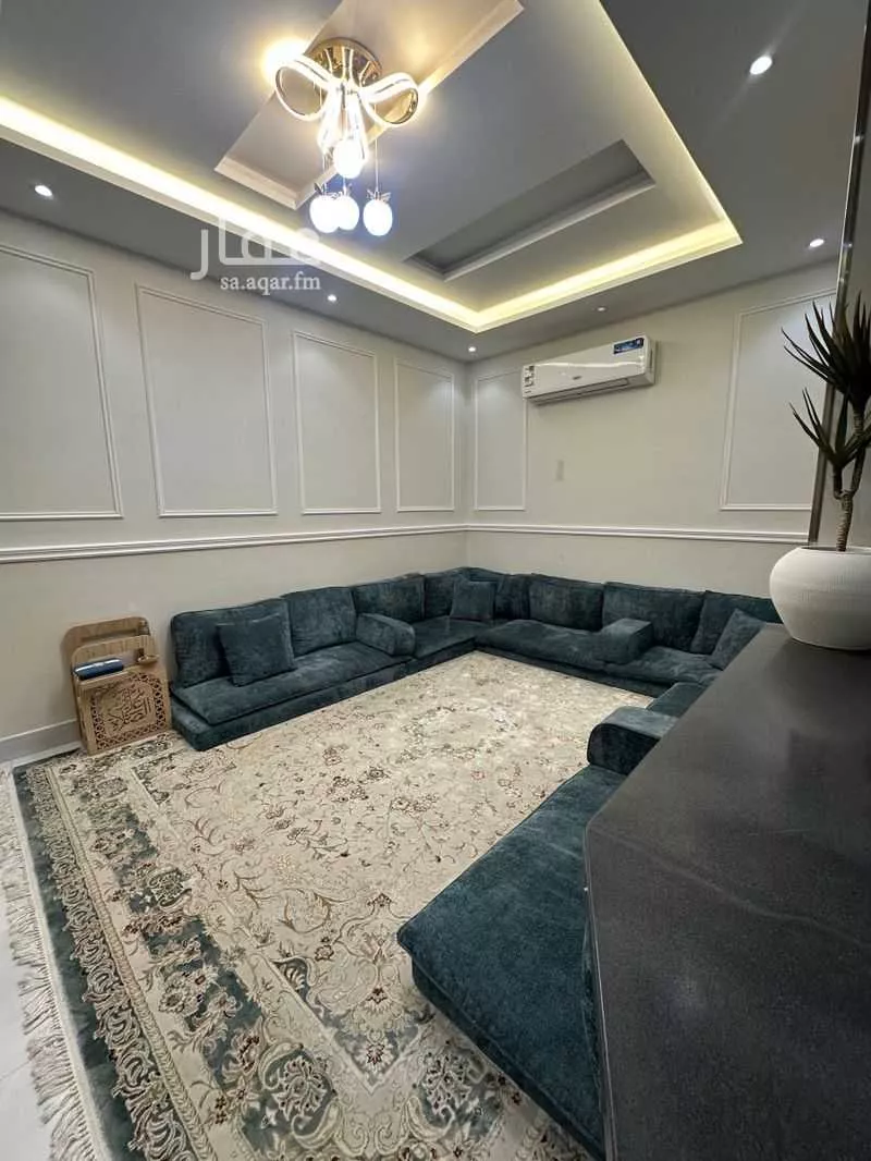 3 bedroom apartment in Al Rabwa 2