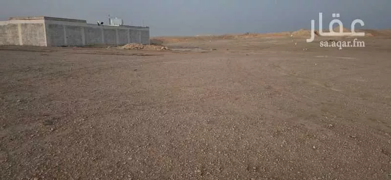 أرض 750 م² في بنبان 5