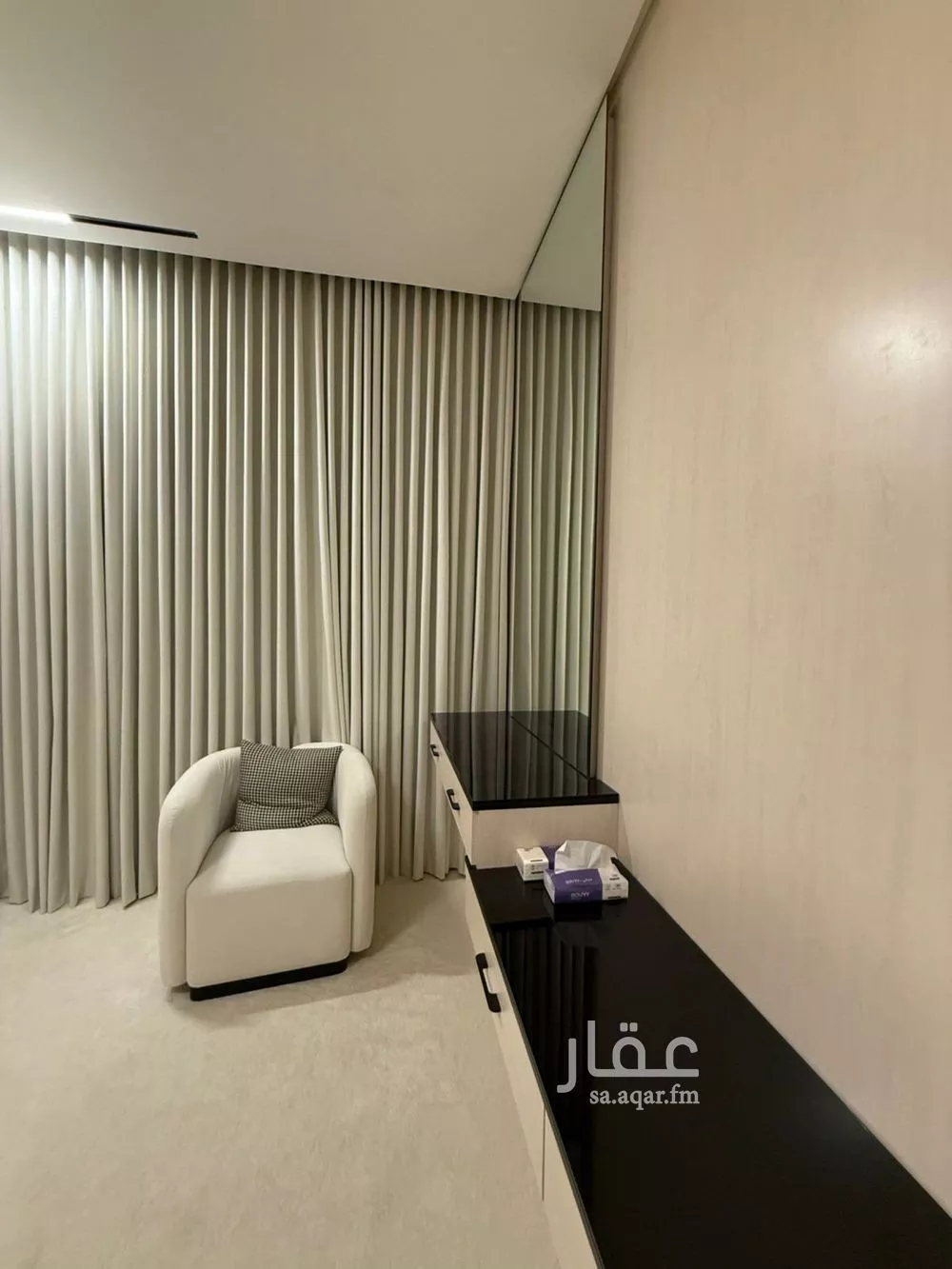 شقة 2 غرف في العارض 4