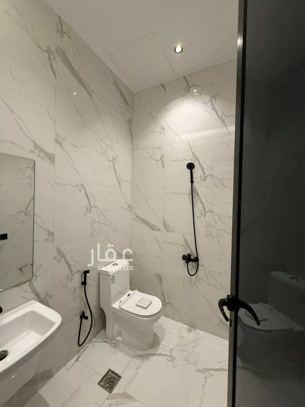 دور 3 غرف في النرجس 5