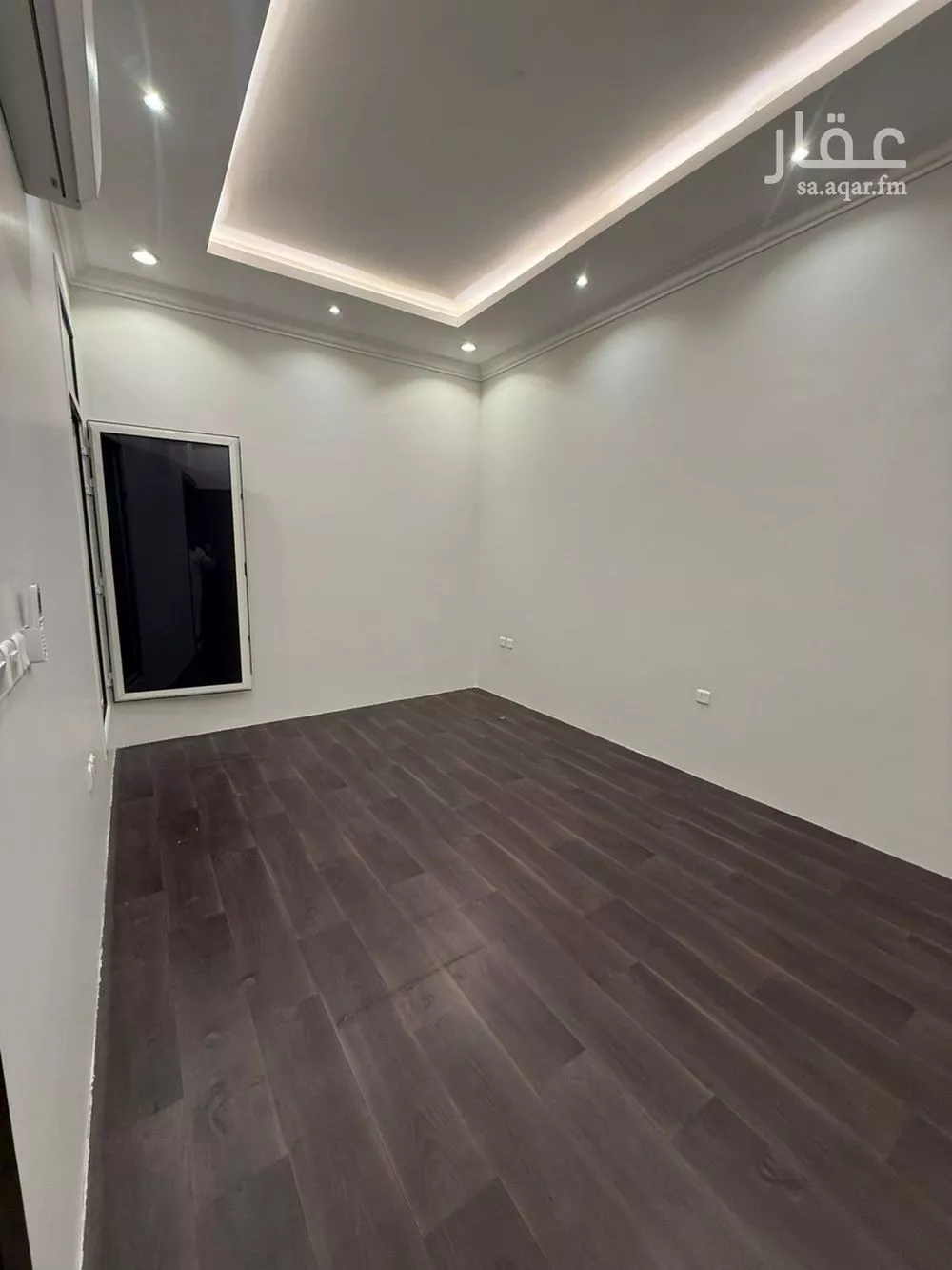 فيلا 4 غرف في النرجس 2