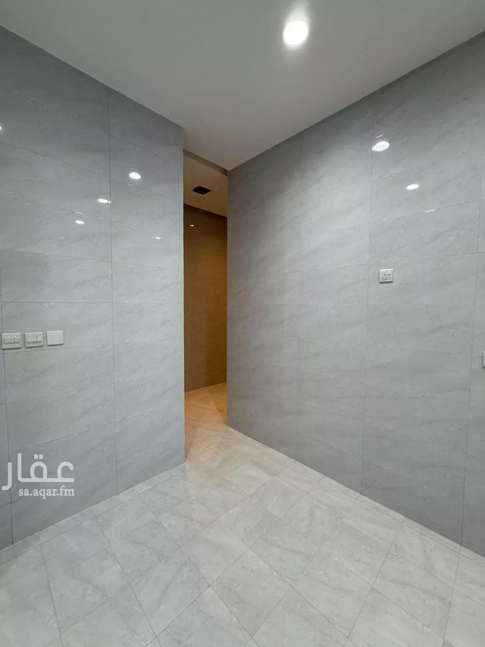 7 bedroom villa in Al Narjis 5