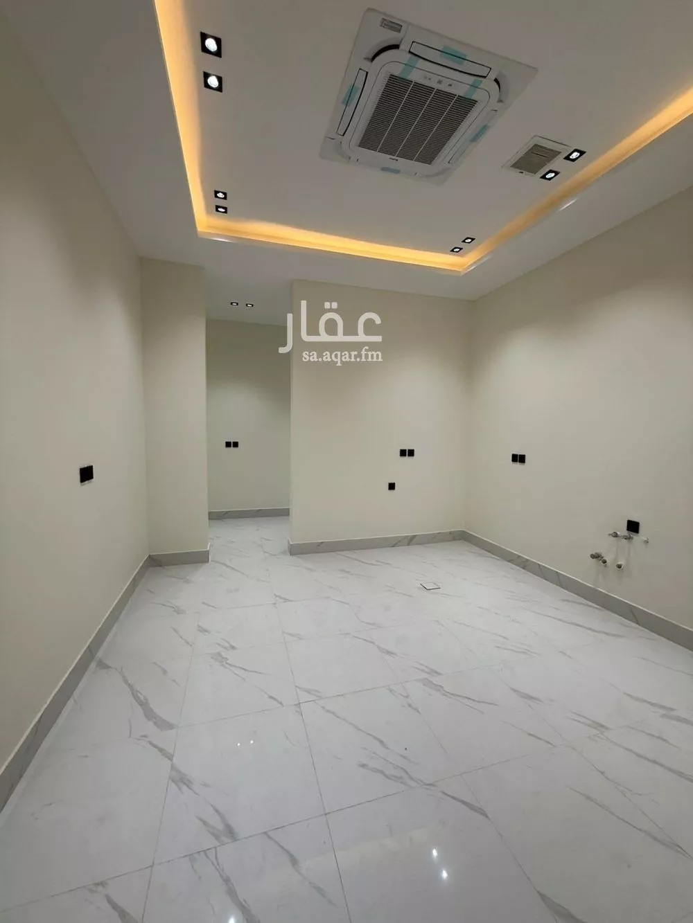 فيلا 5 غرف في النرجس 3