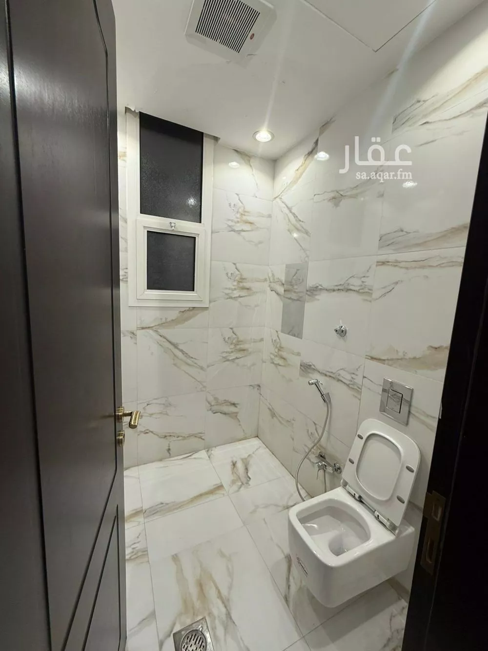 فيلا 4 غرف في النرجس 4