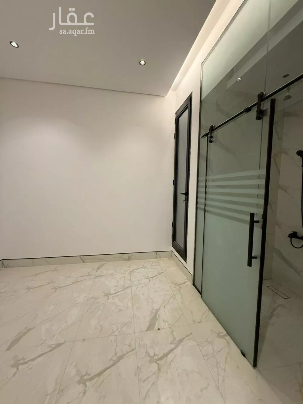 فيلا 5 غرف في النرجس 5