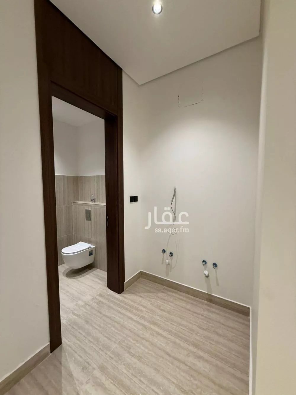 4 bedroom floor in Al Aridh 3