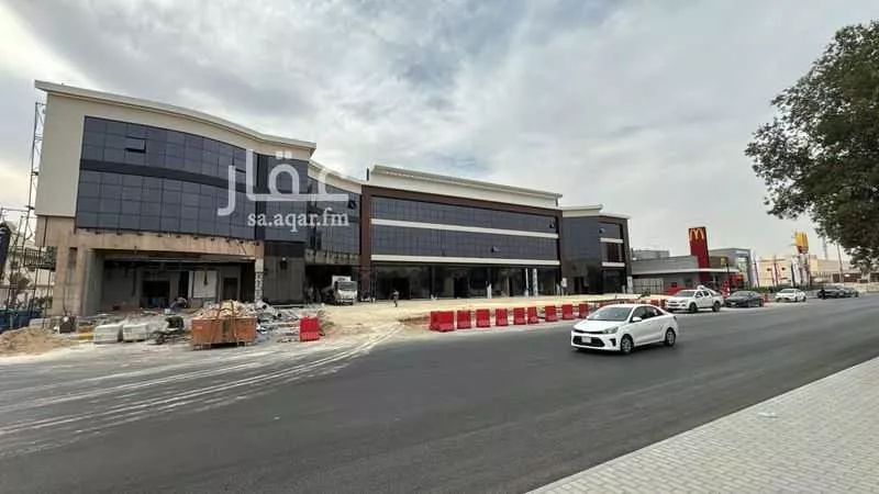 1 bedroom office in Al Rabwa, Riyadh 8