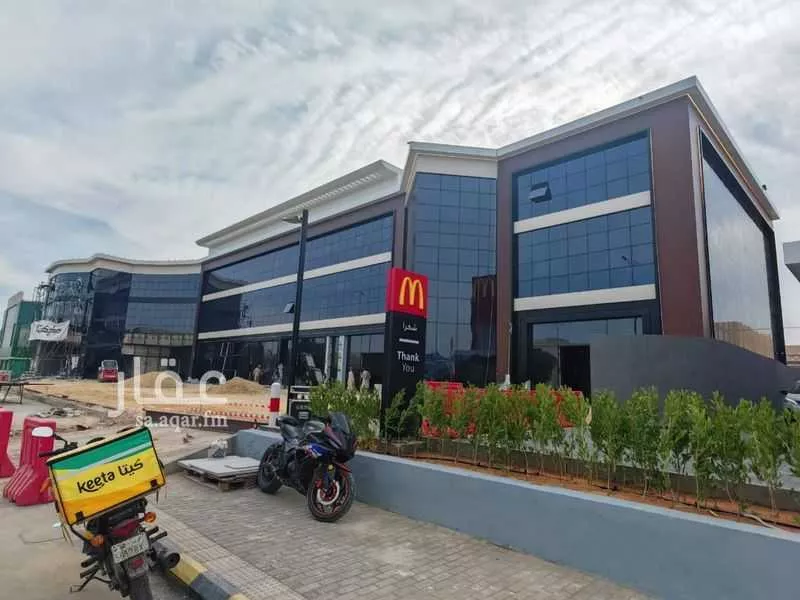 1 bedroom office in Al Rabwa, Riyadh 7