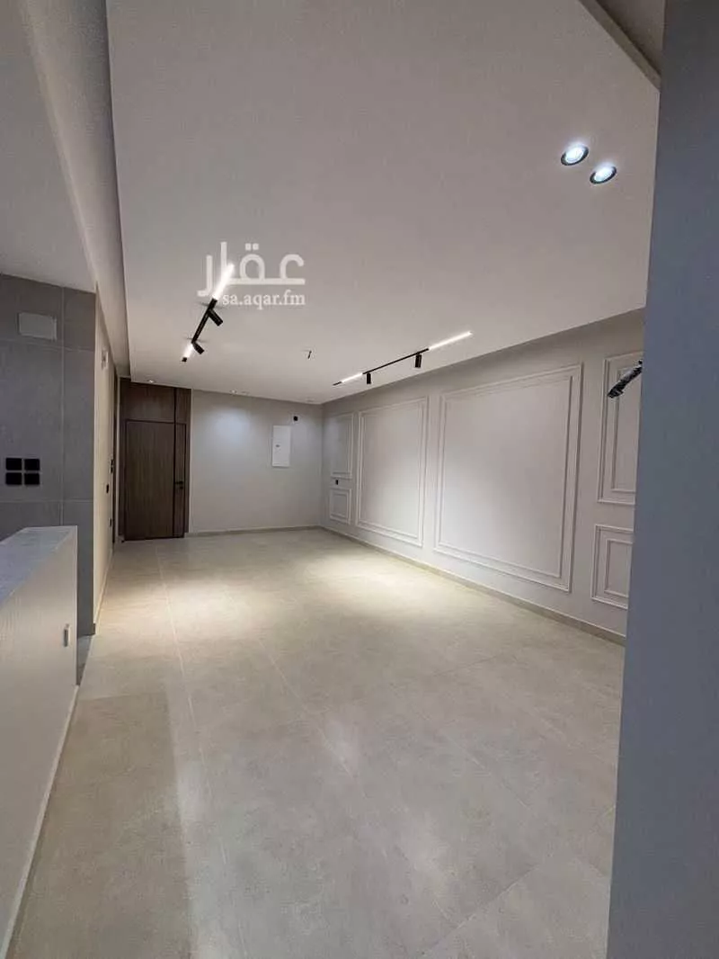 شقة 5 غرف في الملك فهد 3