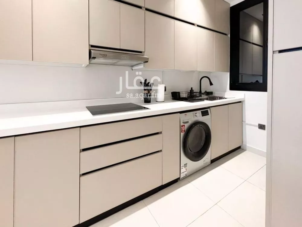 شقة 3 غرف في الملقا 2