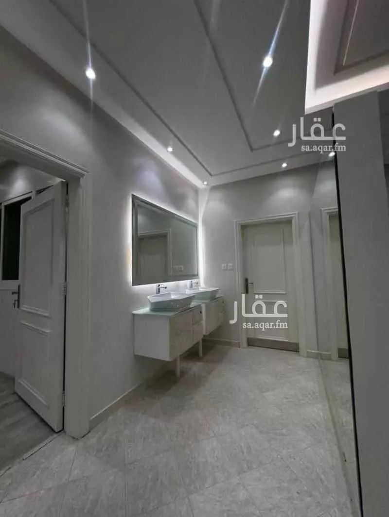 5 bedroom villa in Hittin 5