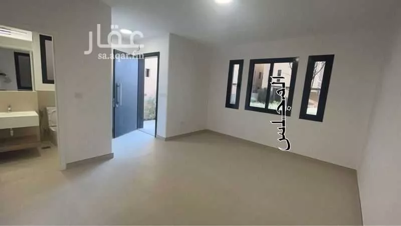 4 bedroom villa in Sidrah, Riyadh 8