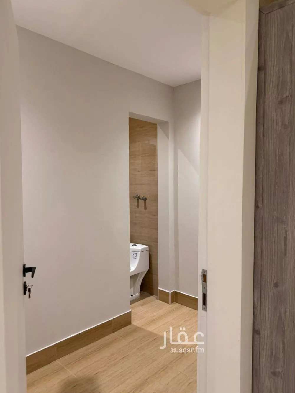 شقة 5 غرف في الحمرا 2