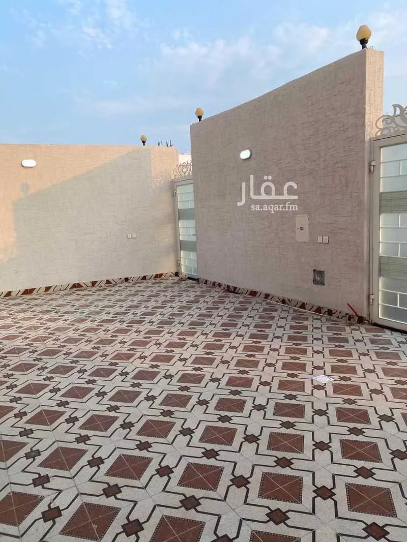 عقار  في الأمواج، الخبر 8